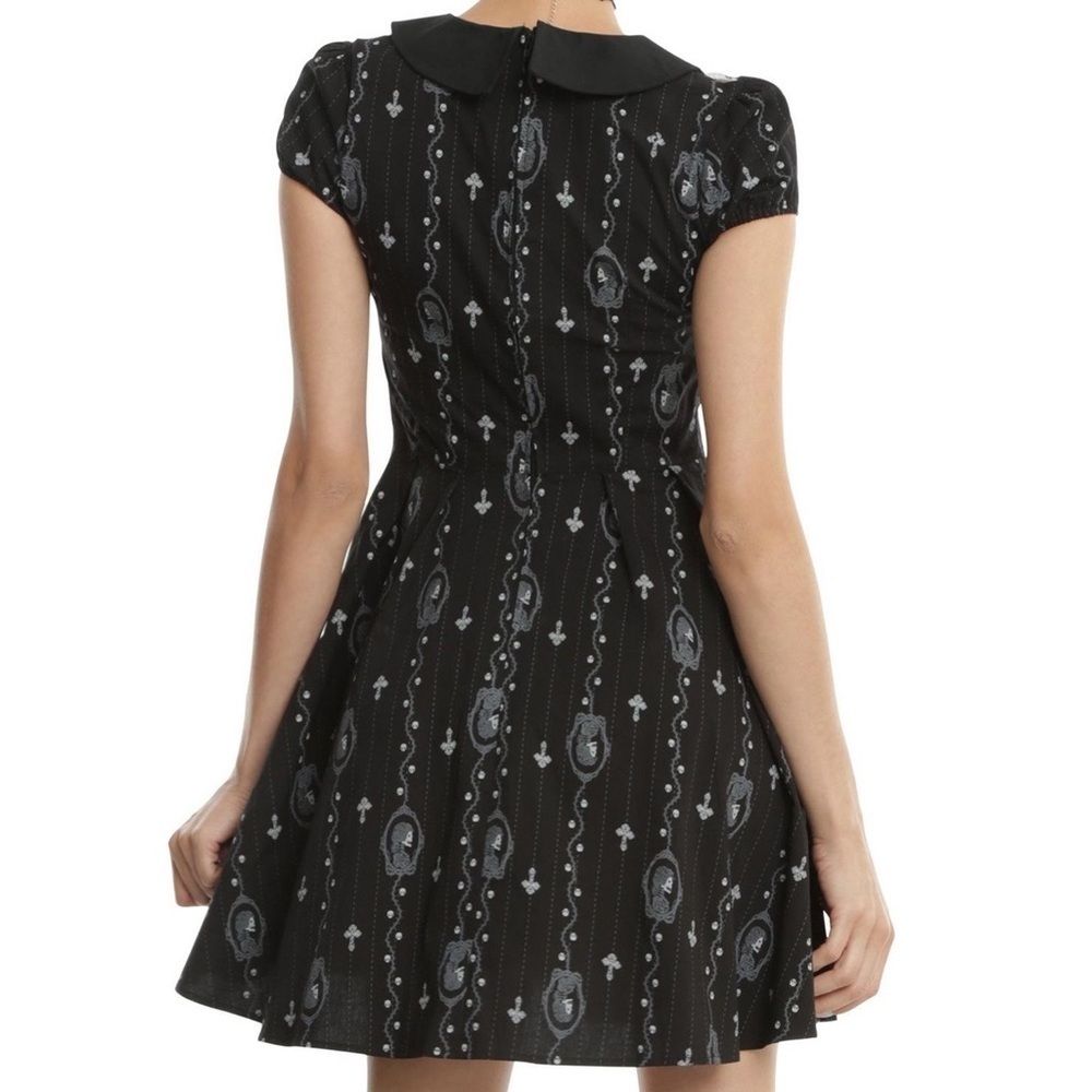 Hell Bunny Gemma Skull Cross Goth Cameo Collar Mini Black Dress Size XS - Picture 2 of 13